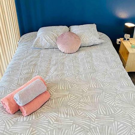 Le 610 - Cosy - Stationnement Gratuit & Wifi Apartman Saint-Etienne  Kültér fotó
