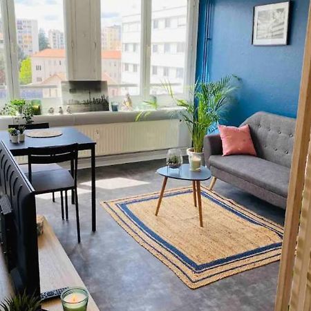 Le 610 - Cosy - Stationnement Gratuit & Wifi Apartman Saint-Etienne  Kültér fotó